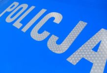 Usłyszał płacz dziecka wydobywający się z kontenera na odzież