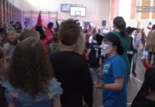 Rewia mody na balach karnawałowych