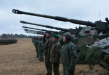 Siły Zbrojne RP odebrały samobieżne haubice „KRAB”
