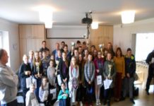 Policjanci stalowowolskiej komendy ocenili wiedzę uczniów