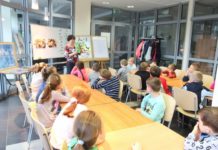 O baśniach z pierwszakami