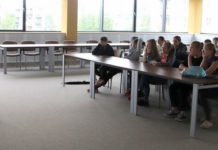 Dworki, zamczyska i ruiny