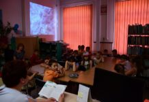 Głośnie czytanie w Filii nr 1, dzisiaj w wydaniu płetwonurkowym