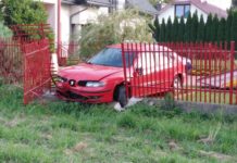 Wjechał w płot i audi stojące na podwórku