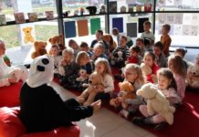 Pluszowy Miś wita Zajączki!