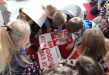 Z maluchami o niepodległości