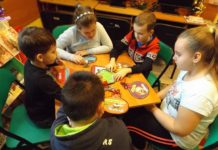 Zajęcia kreatywne dla moli książkowych w Filii nr 3