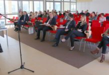 Analiza rozwoju miasta w bibliotece