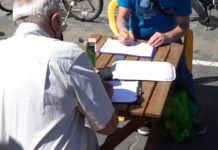 W Stalowej Woli zbierano podpisy na Rafała Trzaskowskiego