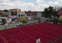 Remont sali gimnastycznej i boiska przy LO w Nisku