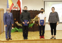 Stypendia Starosty Niżańskiego dla najlepszych uczniów