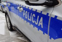 Policjanci uratowali kobietę
