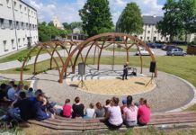 Bądźmy bezpieczni w wakacje – spotkania z policją