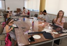 Wakacyjny czwartek w bibliotece