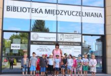 Przedszkolaki w bibliotece