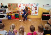 Filia nr 1 : Głośne czytanie wierszy i bajek w Przedszkolu nr 2