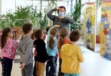 Smerfy, zabawy i książki – przedszkolaki w bibliotece