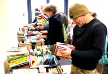 Wystartował książkowy kiermasz w Filii nr 2