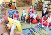 Wesołe zabawy z książkami