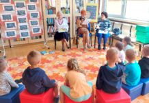 Teatr Lalkowy „Przytulanka” czytał dzieciom