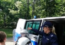 Dzień Dziecka z niżańskimi policjantami