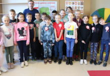 Zrobili patriotyczne kotyliony