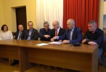 W Ulanowie podpisano umowę na modernizację 9 dróg