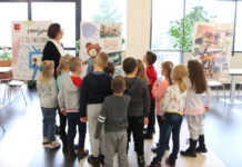 Na wystawy do biblioteki