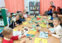 W kolorowym świecie Coco