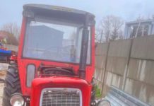 Policjanci przerwali jazdę pijanemu kierowcy ciągnika