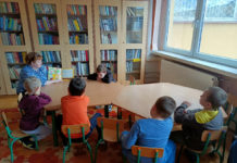 Odwiedziny w bibliotece