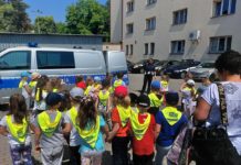 Bezpieczne wakacje – spotkania z dziećmi i młodzieżą