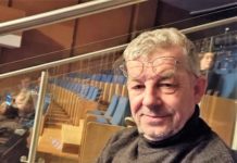 Trwa zbiórka na leczenie nauczyciela i historyka Bartłomieja Belcarza