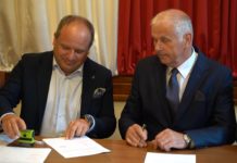 Gmina Ulanów podpisała umowę na budowę kolejnych odcinków kanalizacji