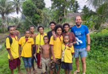 Myśliwi z Okręgu PZŁ Tarnobrzeg pomagają polskiej misji katolickiej w Nowej Gwinei