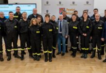 „Kierowanie Ruchem Drogowym” – wręczenie zaświadczeń dla niżańskich strażaków – ochotników