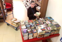 Podarowała bibliotece 400 książek