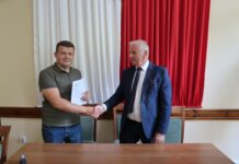 Umowa na przebudowę budynku Ośrodka Zdrowia w Kurzynie