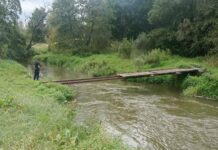 Policjanci monitorują stan rzek powiatu