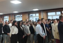 Szkoła do Hymnu w RCEZ w Nisku