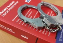 Policjanci zatrzymali 36-latka poszukiwanego listem gończym