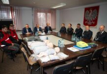 Powiat wspiera strażaków i ratowników