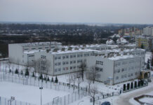 Nowe zaplecze szatniowo-sanitarne dla PSP 12