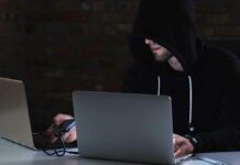 Uwaga na oszustów podszywających się pod ZUS!