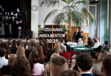 Pożegnano maturzystów