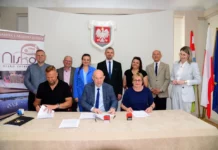 Budowa drogi będącej kontynuacją drogi nr 102464 w miejscowości Nowosielec