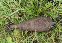 W przydrożnym rowie znajdował się niewybuch