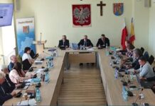 Zarząd Powiatu Niżańskiego z jednogłośnym wotum zaufania i absolutorium
