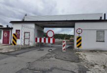 Ruszyła przebudowa pętli przy ul. Kwiatkowskiego. Brama nr 3 zamknięta