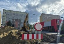 Zamknięta droga w rejonie KFC. Kierowcy muszą liczyć się z utrudnieniami